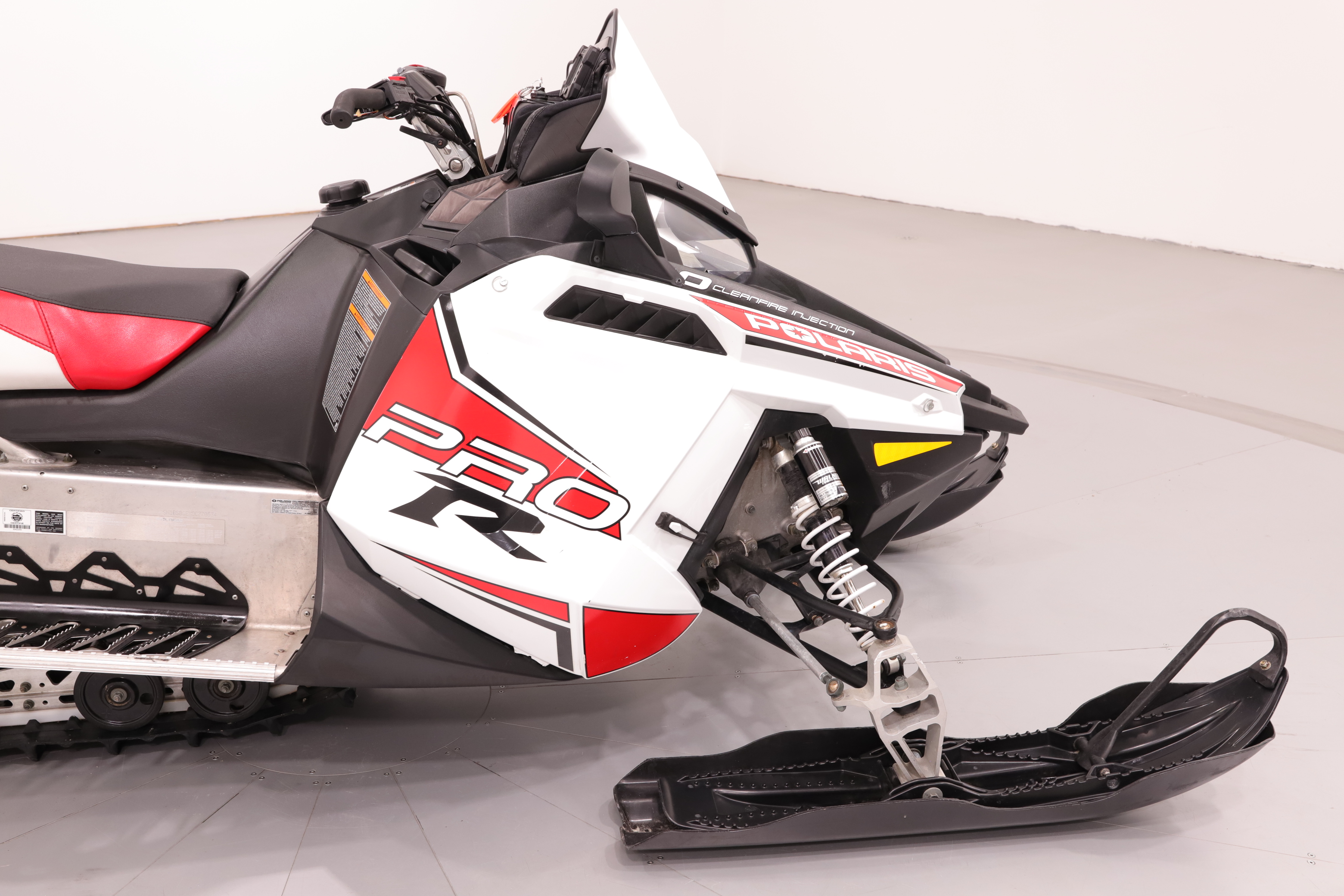 PreOwned 2013 POLARIS SWITCHBACK 800 PRO R SNOWMOBILE in